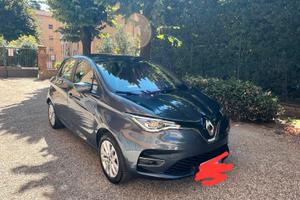 ZOE ELETTRICA  380 KM AUTONOMIA