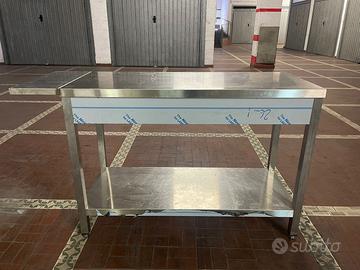 Arredo pub,pizzeria,minimarket,salumeria,panini