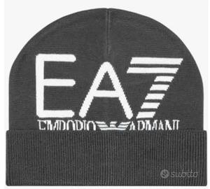 Armani cappello