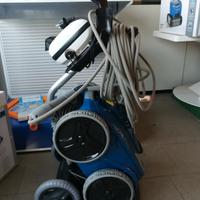 robot/ pulitori piscina zodiac e Dolphin 
