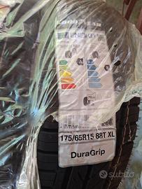 2 PNEUMATICI ESTIVI 175/65 R 15