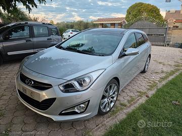 Hyundai i40 Wagon 1.7 crdi Style Autom. 2011