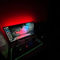 Gaming pc con postazione completa