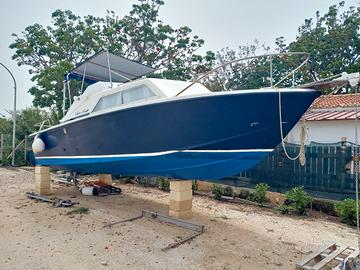 Chris Craft 25 Express Cruiser 