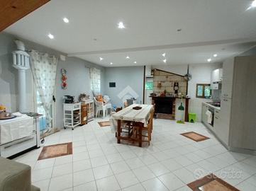 CASA INDIPENDENTE A OLEVANO ROMANO