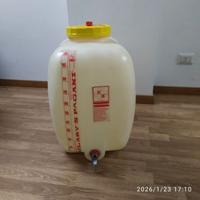 Fusto in plastica 100 litri per alimenti