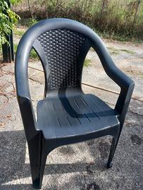 sedie in plastica dura