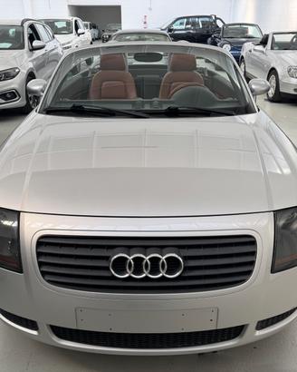 Audi TT Roadster 1.8 T 20V 180CV BASEBALL