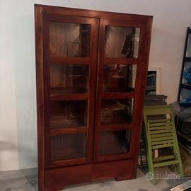Vetrina credenza in legno