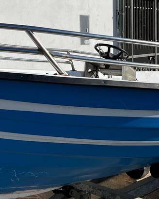 Barca 4.20 turismo pesca