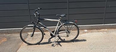 Bicicletta Trekking Carratt Alluminio 28