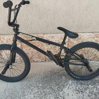 Bmx freestyle one 200€