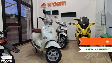 Piaggio Vespa 125 4T