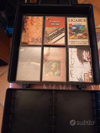MUSICASSETTE AUDIOCASSETTE