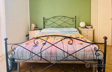 Letto matrimoniale in ferro battuto+rete +materass