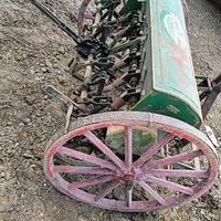 Seminatrice manuale d’epoca