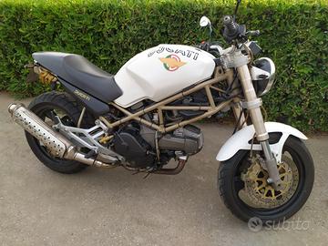 Ducati Monster 600