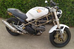 Ducati Monster 600