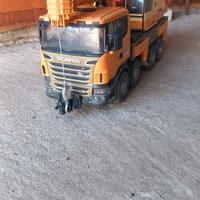 Gru Scania  Bruder 