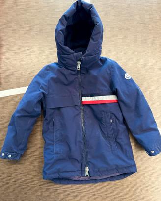 Giubbotto Moncler bambino. Originale.
