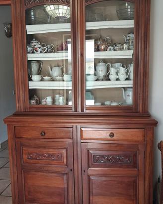 Credenza
