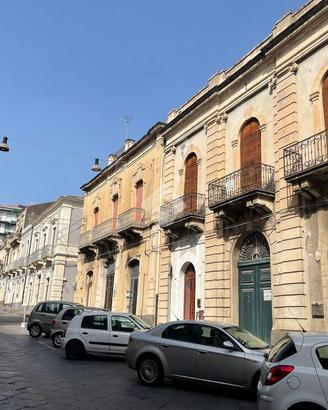 CASA INDIPENDENTE A RIPOSTO