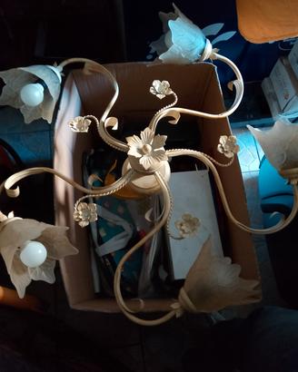 Lampadario Shabby Chic a 5 Luci - Stile Floreale
