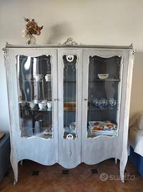 Mobile vintage shabby chic in legno