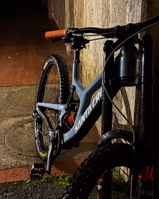 Santa cruz v10 cc 2021