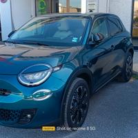 Fiat 600 Hybrid 136 CV DCT MHEV La Prima
