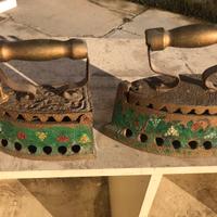 Coppia ferri da stiro a carbone vintage