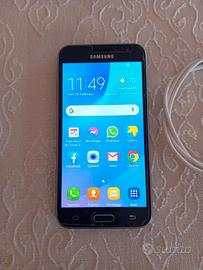 Smartphone Samsung Galaxy J3-6