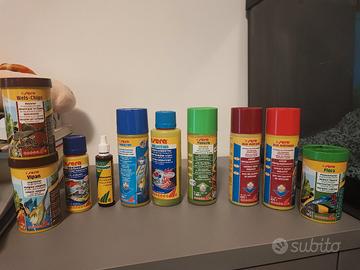 Liquidi e mangimi sera per pesci d'acquario 