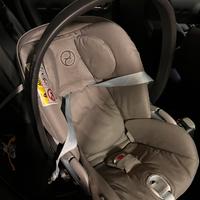 Cybex Melio trio con Ovetto CloudZ e base ISOFIX