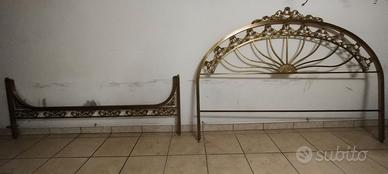 Testiera letto ottone con comodini e abat jour