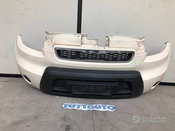Paraurti anteriore Kia Soul 2009 panna
