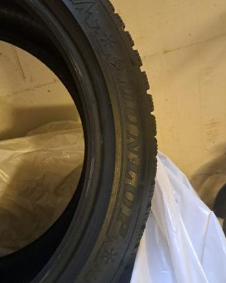 GOMME INVERNALI DUNLOP 225 45 17 PRATICAMNETE NUOV