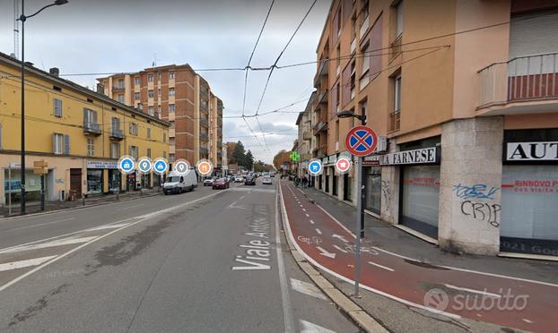 Stanza singola VIALE GRAMSCI CON POSTO BICI