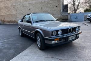 Bmw 2002/annk 1973/BMW 320i 1989