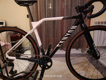 Bicicletta Ciclocross Canyon Inflite CF SL 6