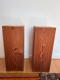 Supporti in legno per casse acustiche
