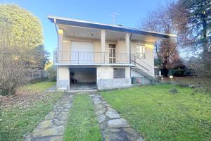 VILLA SINGOLA A CESATE