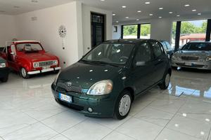 Toyota Yaris 1.3i 16V cat 5 porte Luna