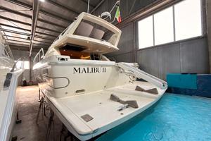Ferretti 165