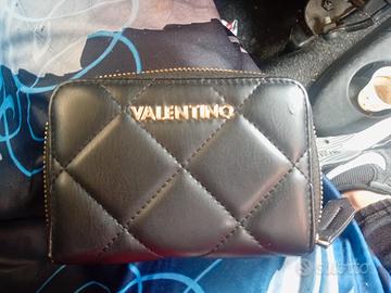 portafoglio valentino