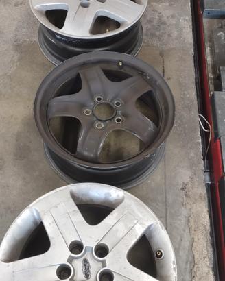 cerchi da 16 ford