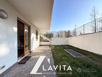 Bilocale con giardino a Termeno