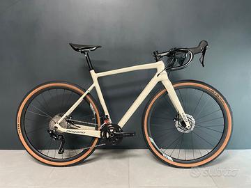 MEGAMO WEST SHIMANO GRX 2x10 TG M carbon