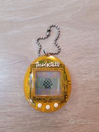 Funzionante Tamagotchi raro giallo trasparente