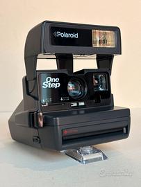 Fotocamera istantanea Polaroid OneStep 600
